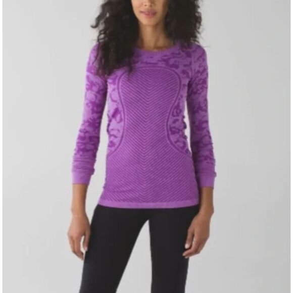 lululemon athletica Tops - Women Lululemon Swiftly Tech Long Sleeve Crew Heathered Tender Violet Size 8